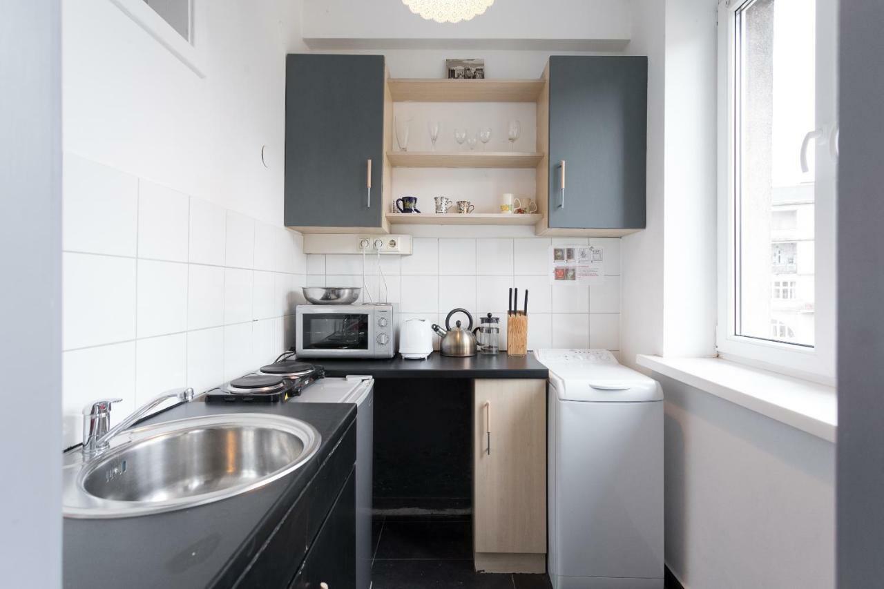 Cute Red Star Center Apartamento Viena
