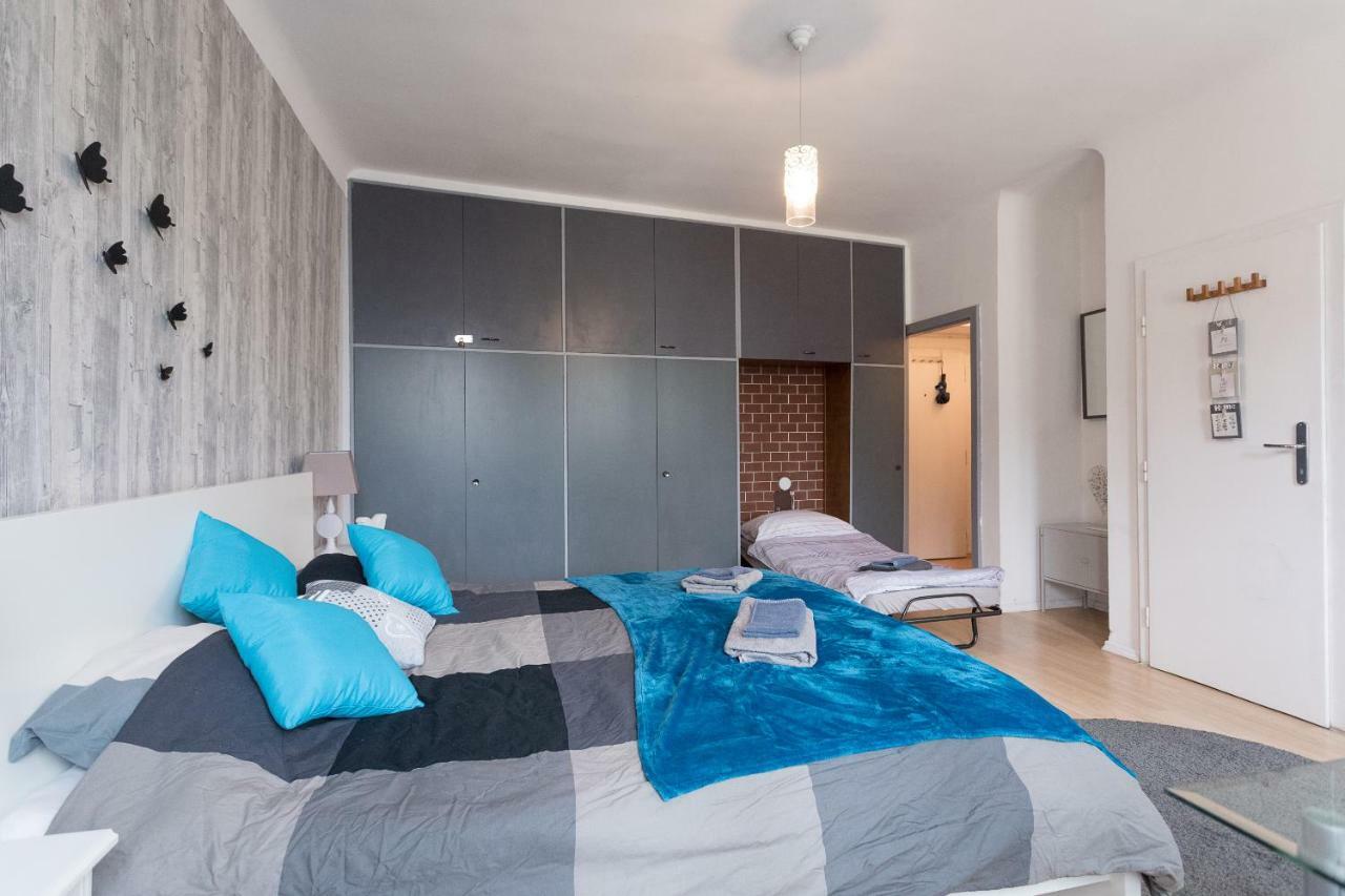 Cute Red Star Center Apartamento Viena
