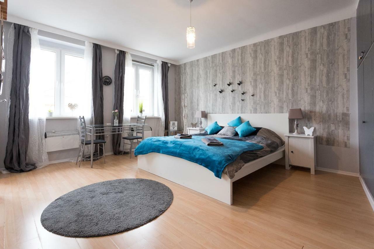 Cute Red Star Center Apartamento Viena